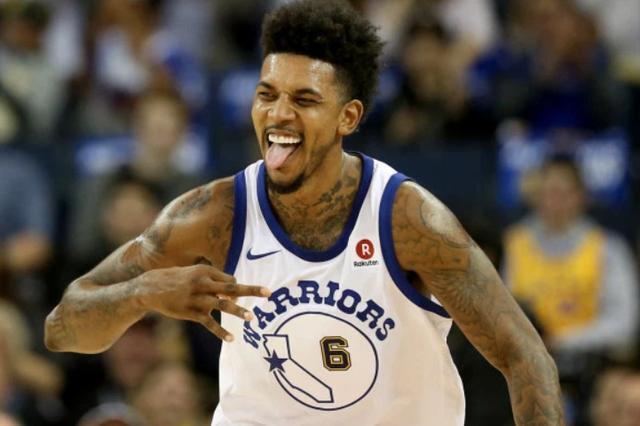 回顾尼克斯冠军之路：连胜猛龙&魔术&马刺，队史首次夺冠（尼克斯首夺队史冠军：连斩猛龙、魔术、马刺的夺冠征程）