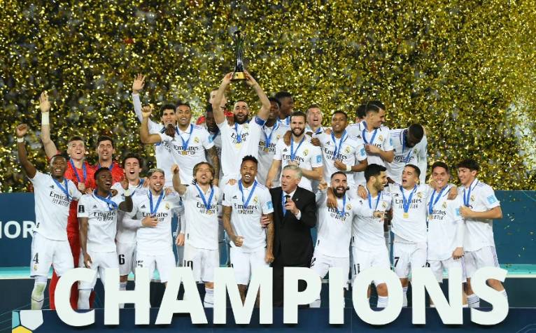 让哈兰德“歇一歇”！昔日MVP走回正轨，他应当接过曼城领军大旗（让哈兰德暂歇！昔日MVP找回状态，该他扛起曼城大旗）