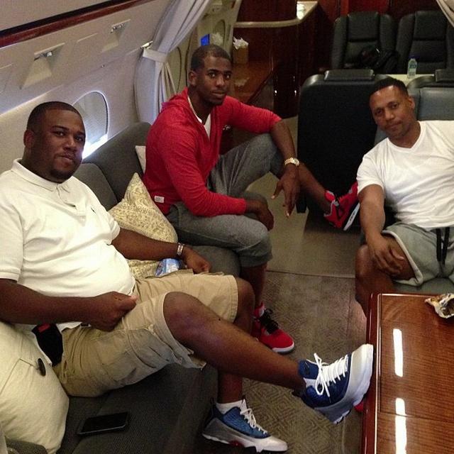 澳超战报：格里马尔迪补时绝杀，墨尔本胜利1-0墨尔本城（澳超：格里马尔迪读秒制胜，墨尔本胜利1-0击败墨尔本城）