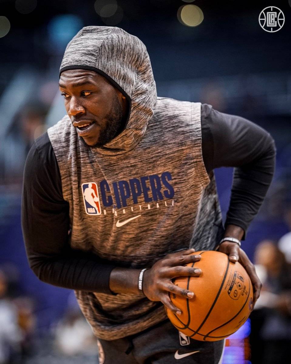 埃弗拉：希望英格兰球迷别再唱足球要回家了，感觉像是诅咒（埃弗拉呼吁英格兰球迷停止唱“足球要回家”，称这像个诅咒）