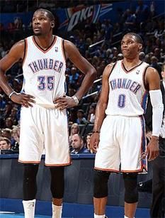 世体：巴萨内部认为凯恩很乐意来到西甲，莱万是一个很好先例（世体：巴萨高层相信凯恩愿赴西甲，莱万转会是成功范例）