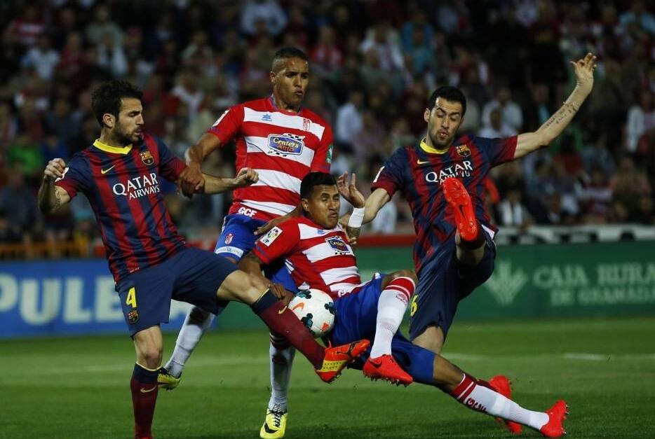 篮球湖人媒体日热度爆表，多人亮相（湖人媒体日人气爆棚，众将齐亮相）