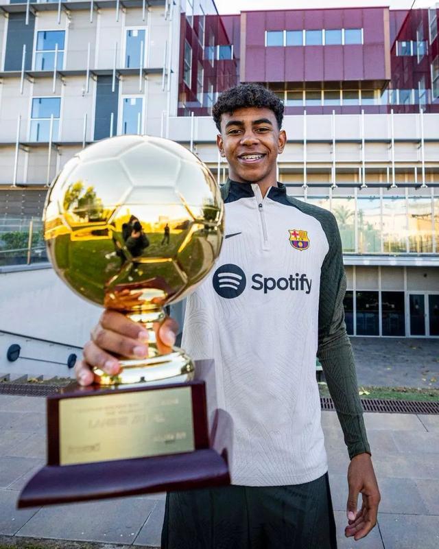 篮球的魅力就在这一秒（篮球之美，尽在此刻）