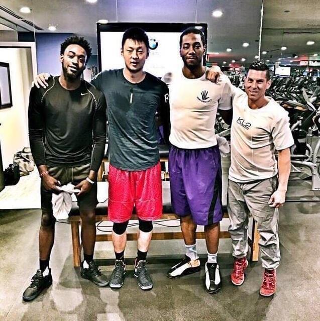 比利时11月世预赛大名单：库尔图瓦领衔，多库、特罗萨德在列（比利时公布11月世预赛名单：库尔图瓦压阵，多库、特罗萨德入选）