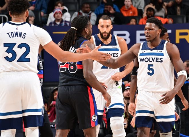 桑德兰主帅：阿森纳领先时我们处于崩溃边缘，但仍坚信能改变局势（桑德兰主帅：阿森纳领先令球队濒临崩溃，但我们始终相信能扭转战局）