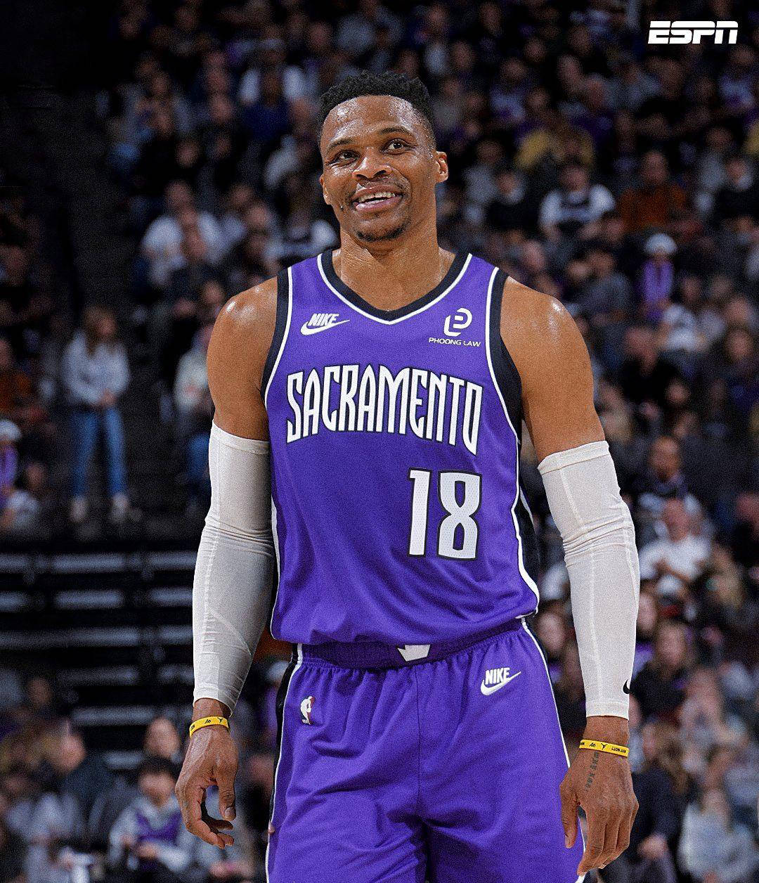 柔佛主帅：球员们在与申花的比赛中表现非常出色，我非常满意（柔佛主帅盛赞球员对阵申花的表现：非常满意）