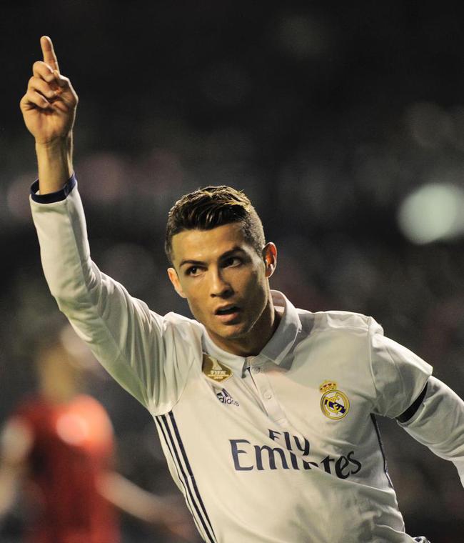 扑救成功率高达91.7%，侯森当选中超11月最佳守门员（凭91.7%扑救成功率，侯森荣膺中超11月最佳门将）