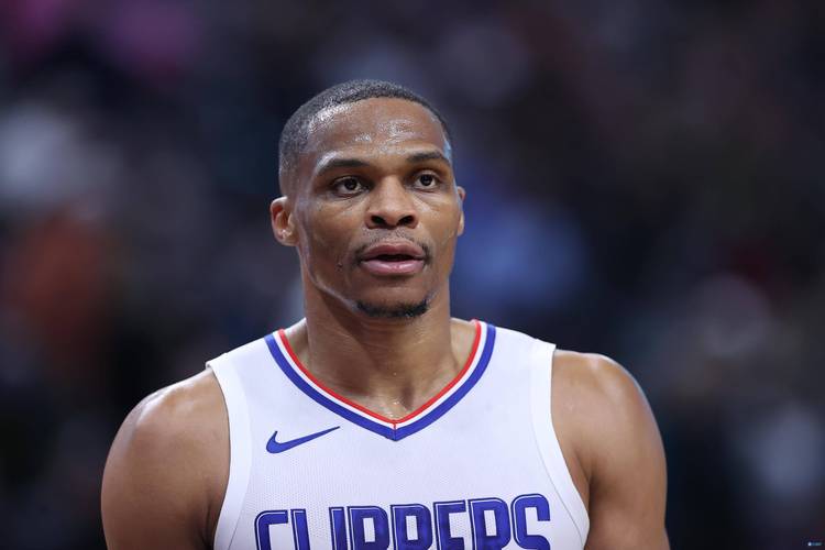 国际足联2025年赛事冠军：切尔西夺世俱杯、巴黎捧洲际杯（2025年FIFA两大杯王者：切尔西问鼎世俱杯，巴黎加冕洲际杯）