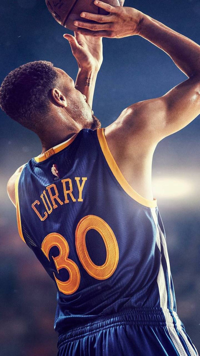 篮球火箭队内训练强度提升，新战术曝光（火箭队内训练强度升级，新战术亮相）