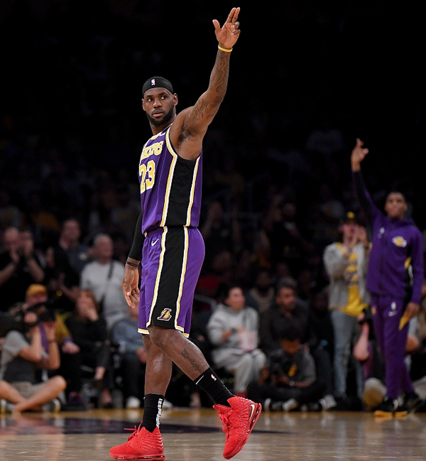 世欧预半场：鲁塞夫、克拉斯特夫破门，保加利亚2-0格鲁吉亚（世欧预上半场：鲁塞夫与克拉斯特夫先后破门，保加利亚2-0领先格鲁吉亚）