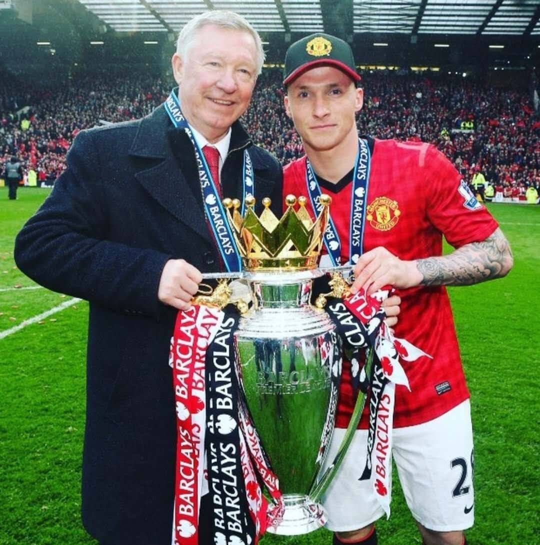 姆巴佩、C罗、德布劳内均未参与FIFA年度最佳球员投票（FIFA年度最佳球员投票未见姆巴佩、C罗、德布劳内参与）