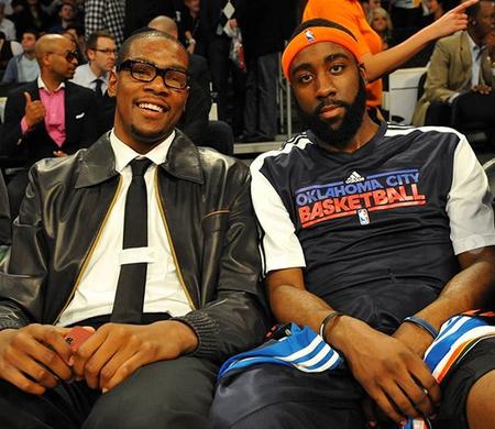 休赛期阵容大换血，宁波篮球新篇章开启（休赛期阵容焕然一新，宁波篮球迈入全新篇章）